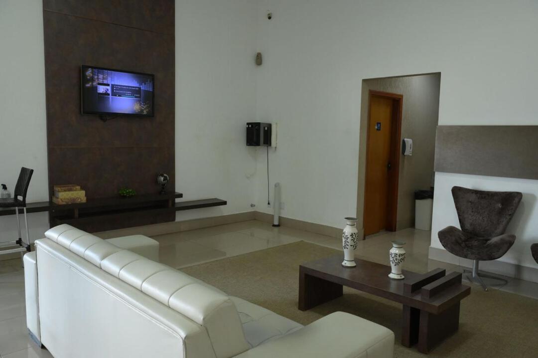 Otimo Apto C Piscina E Wi Fi Em Go Caldas Novas